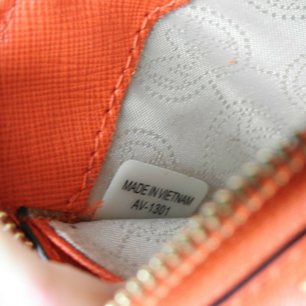 Michael Kors Bedford Studded Zip Clutch Bag - Picture 8 of 8